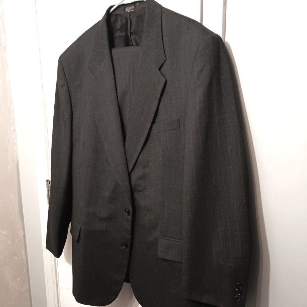 Carlo Briani Men 2 Piece Gray Suit
